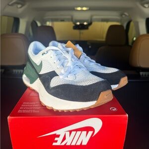 Nike Men's White, Black, and Green Sneakers
